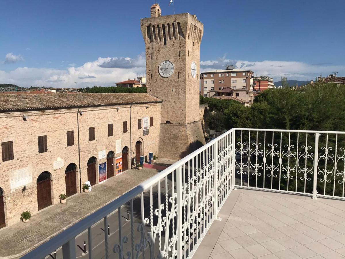 Fruttadamare Daire Porto Recanati Dış mekan fotoğraf